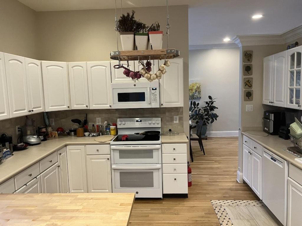 Location! House With Home Office, Gym, More-Cherry Hills Village Eksteriør bilde